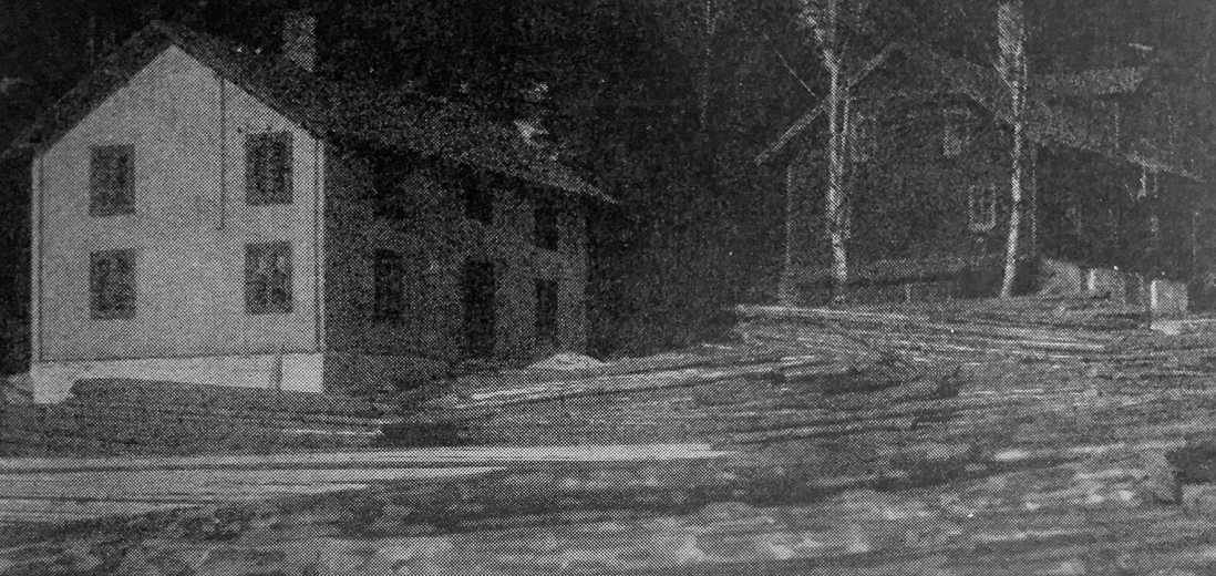 Et bilde som inneholder utendørs, hus, konstruksjon, sketch

Automatisk generert beskrivelse